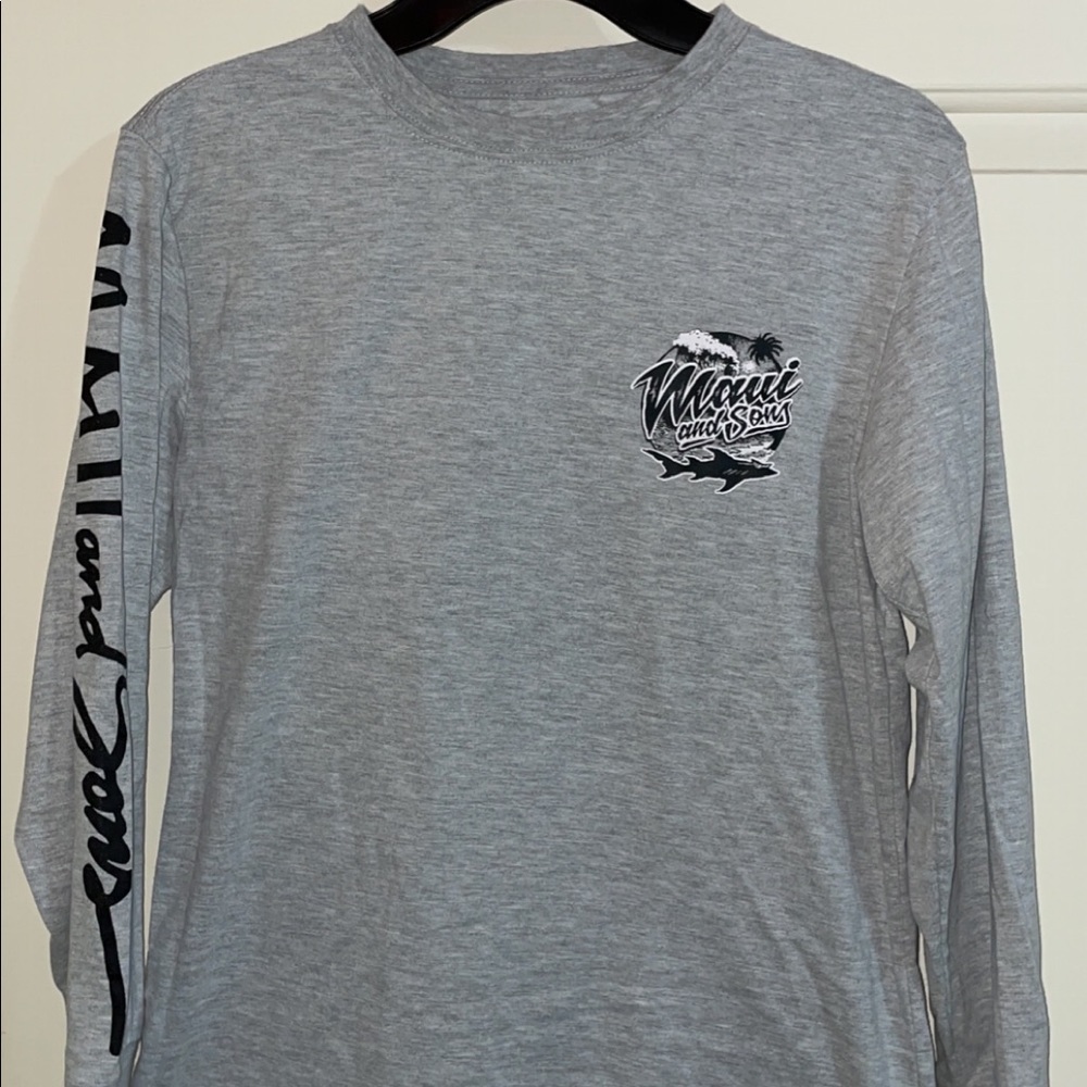 long sleeve tshirt